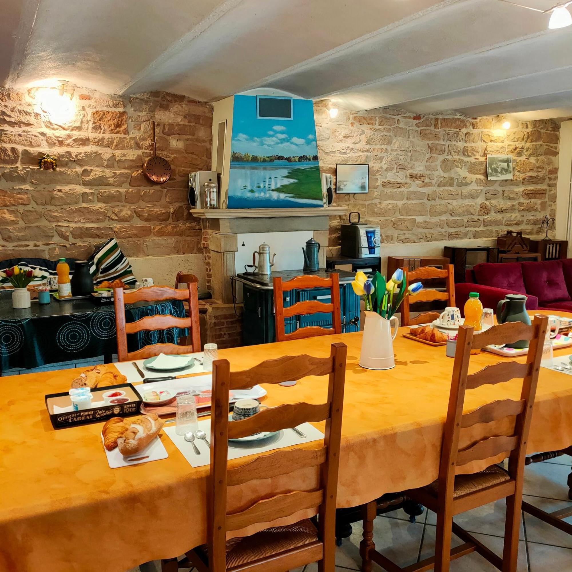 La Ferme Du Grand Faubourg Bed & Breakfast Pont-de-Vaux Dış mekan fotoğraf